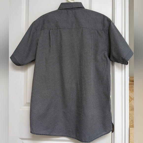 Murano Short Sleeve Button Down - size large - Picture 2 of 4